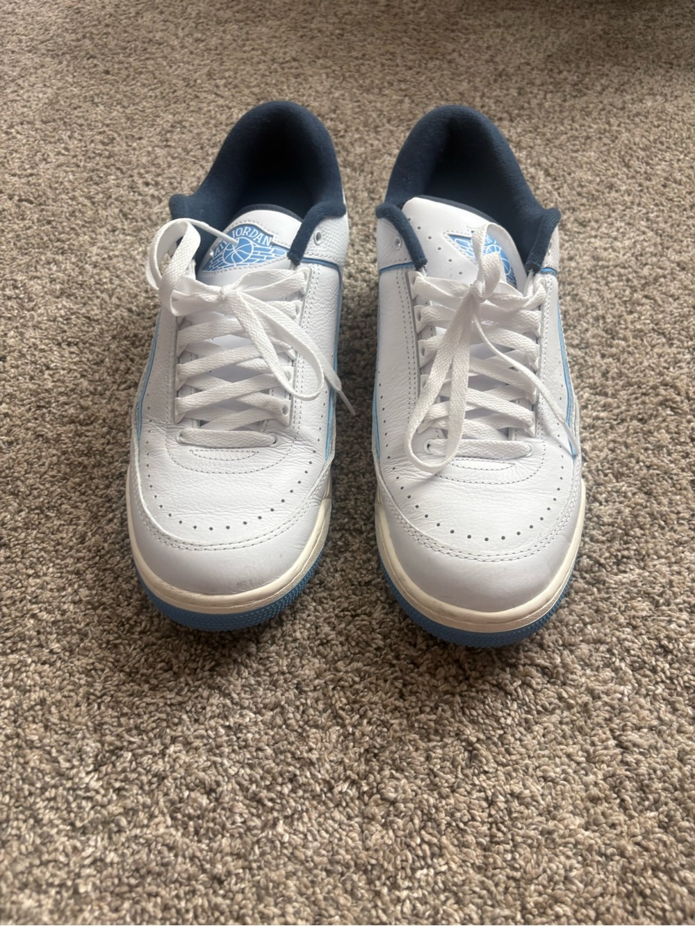 Men’s White & Blue Air Jordan 2 Carolina’s
